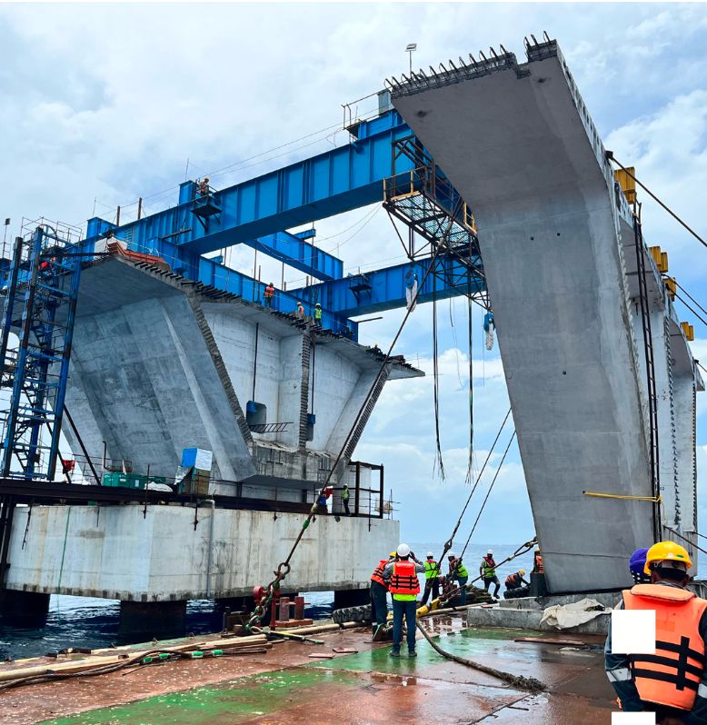 Tekla Powers World's Tallest Precast Navigation Span Over the Indian Ocean